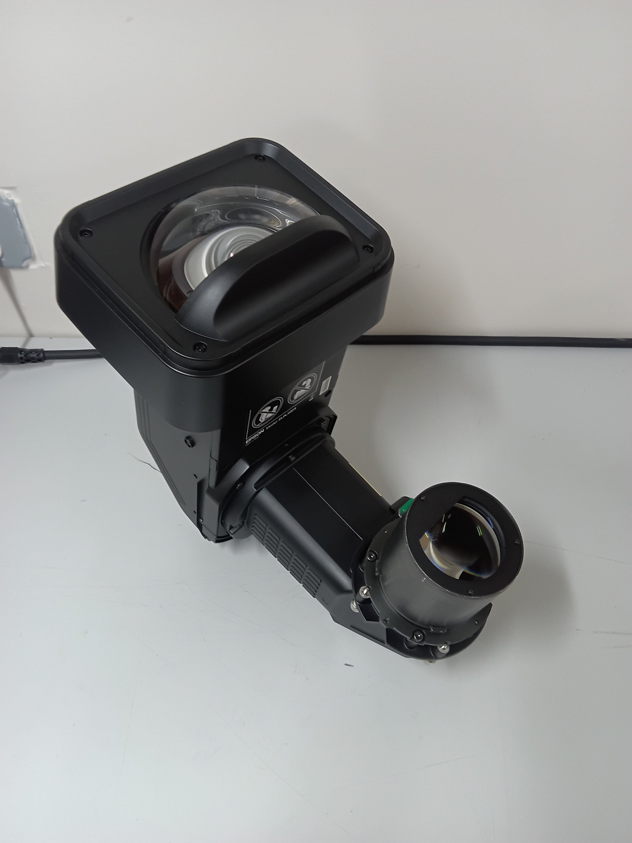 Epson EPELPLX02S Ultra Short-Throw Lens - Ex-Rental Stock #124 - PARTS ONLY