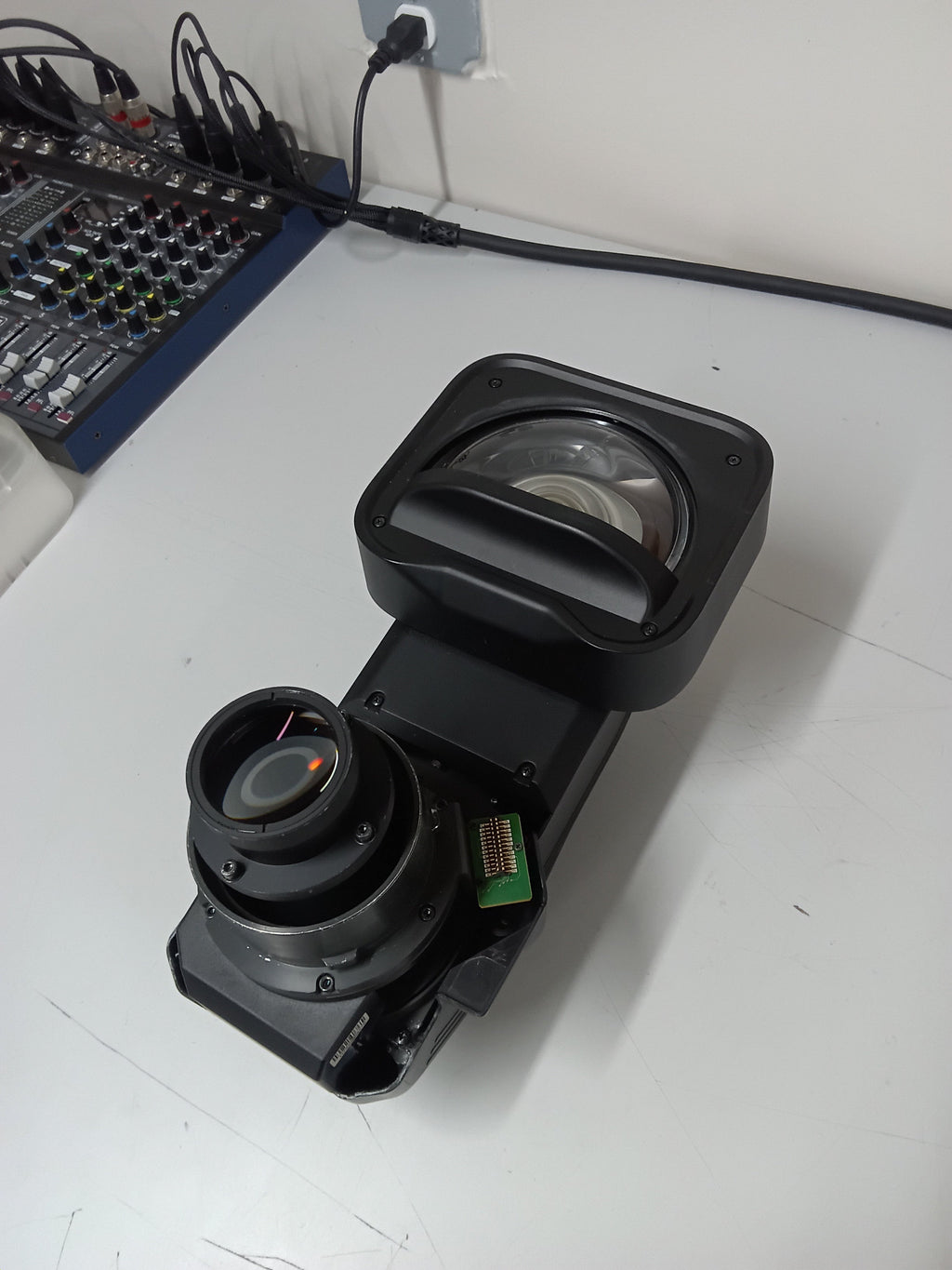 Epson ELPLX01S Ultra-Short-Throw Lens - Ex-Rental Stock #73 - PARTS ONLY