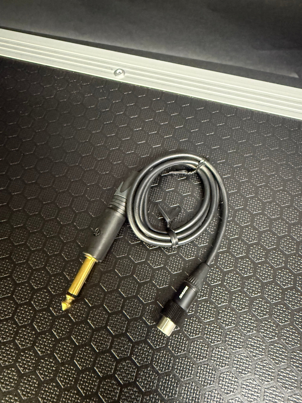 Shure 1/4" to TA4F Instrument Cable for Wireless Bodypack Transmitter