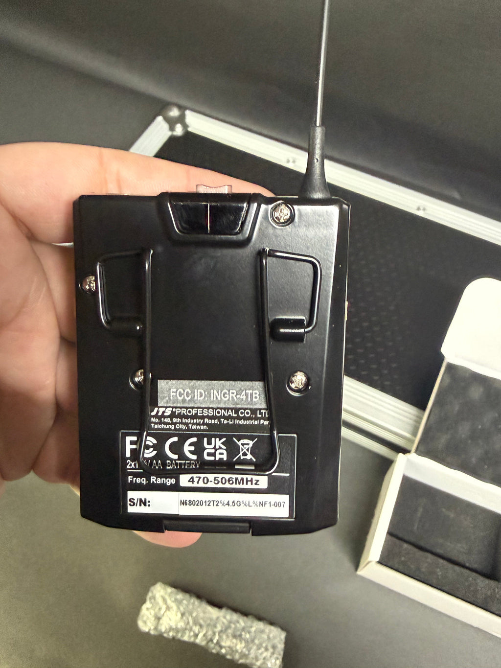 JTS R-4TBM / CM-501 Wireless Transmitter & Cardioid Lavalier Microphone