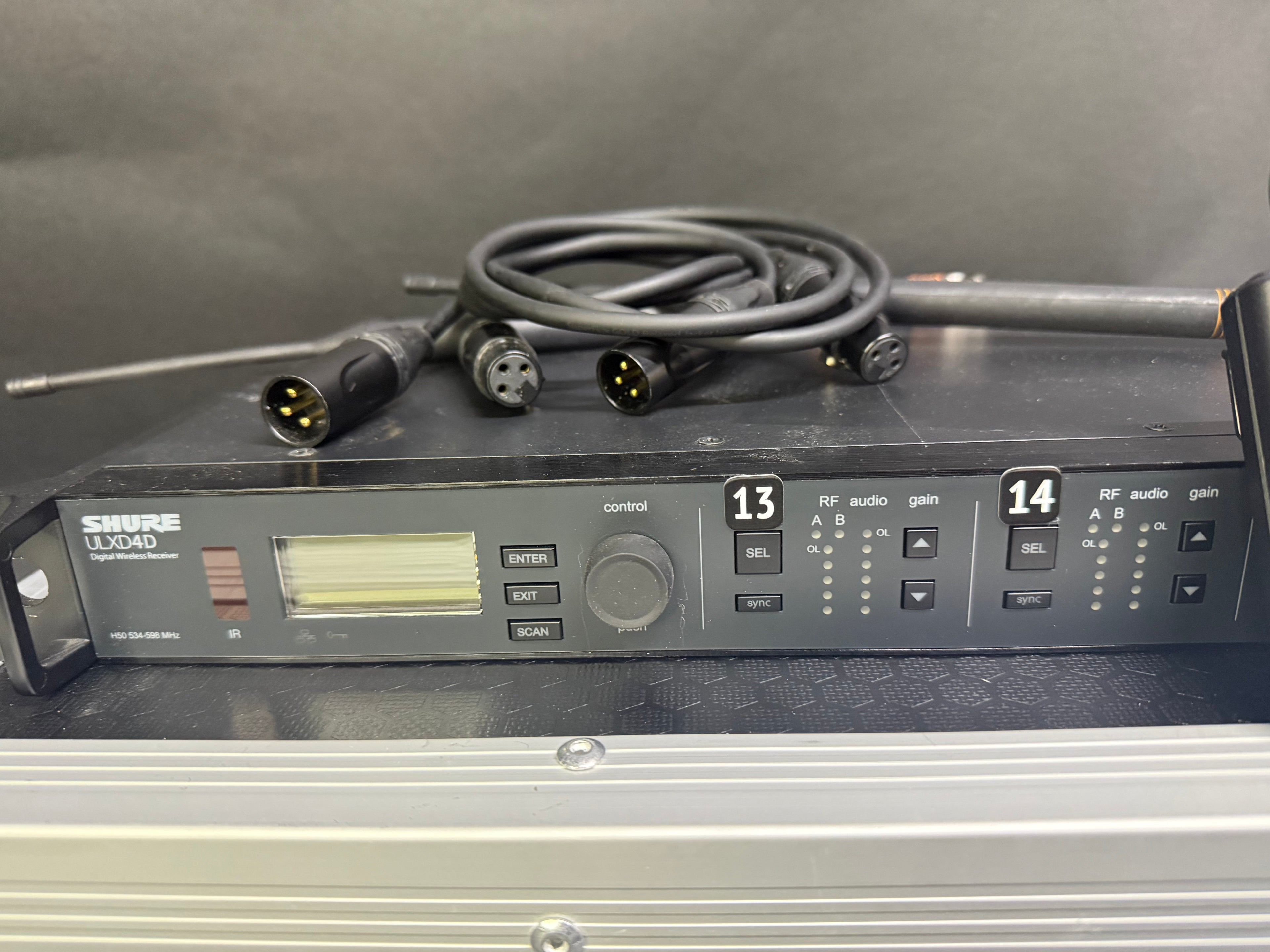 Shure ULXD4D Dual Receiver (w/ transmitters)
