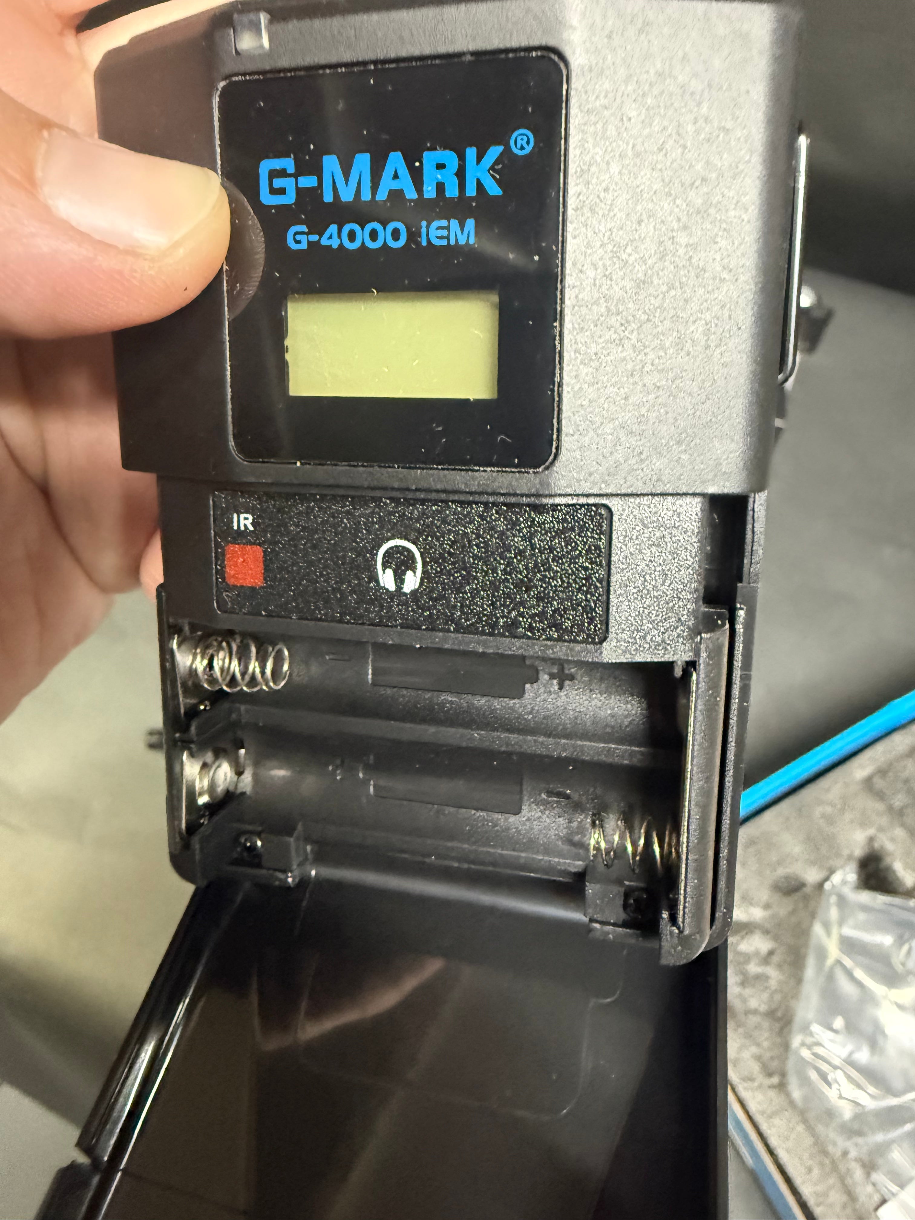 G-Mark G4000 In-Ear Monitor (IEM) System - *Missing 1 transmitter and earbuds... AS-IS*