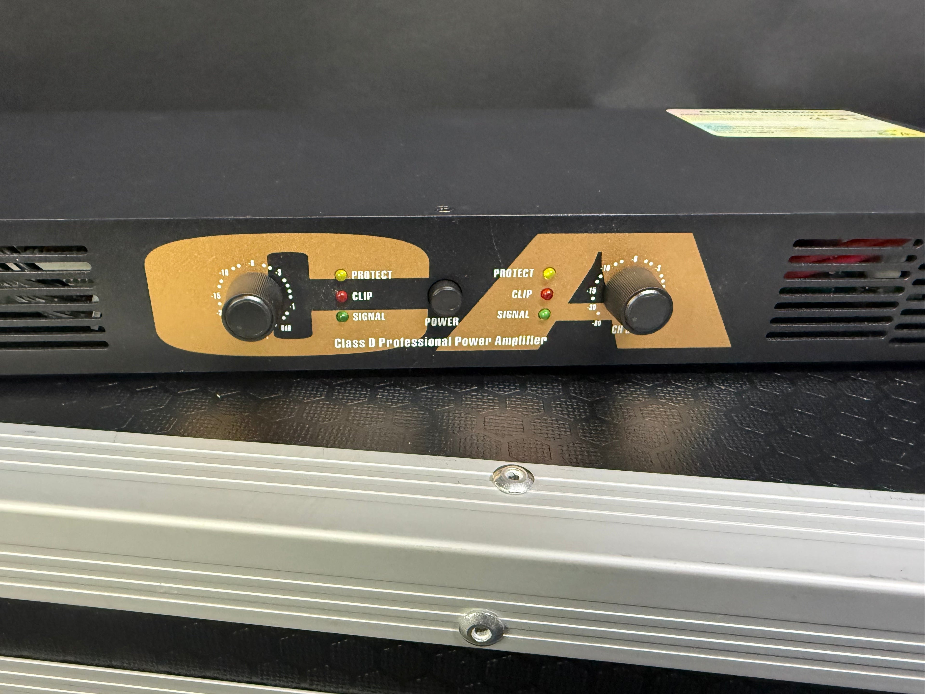 Creative Audio GAP-C1000 Power Amplifier 600w*2