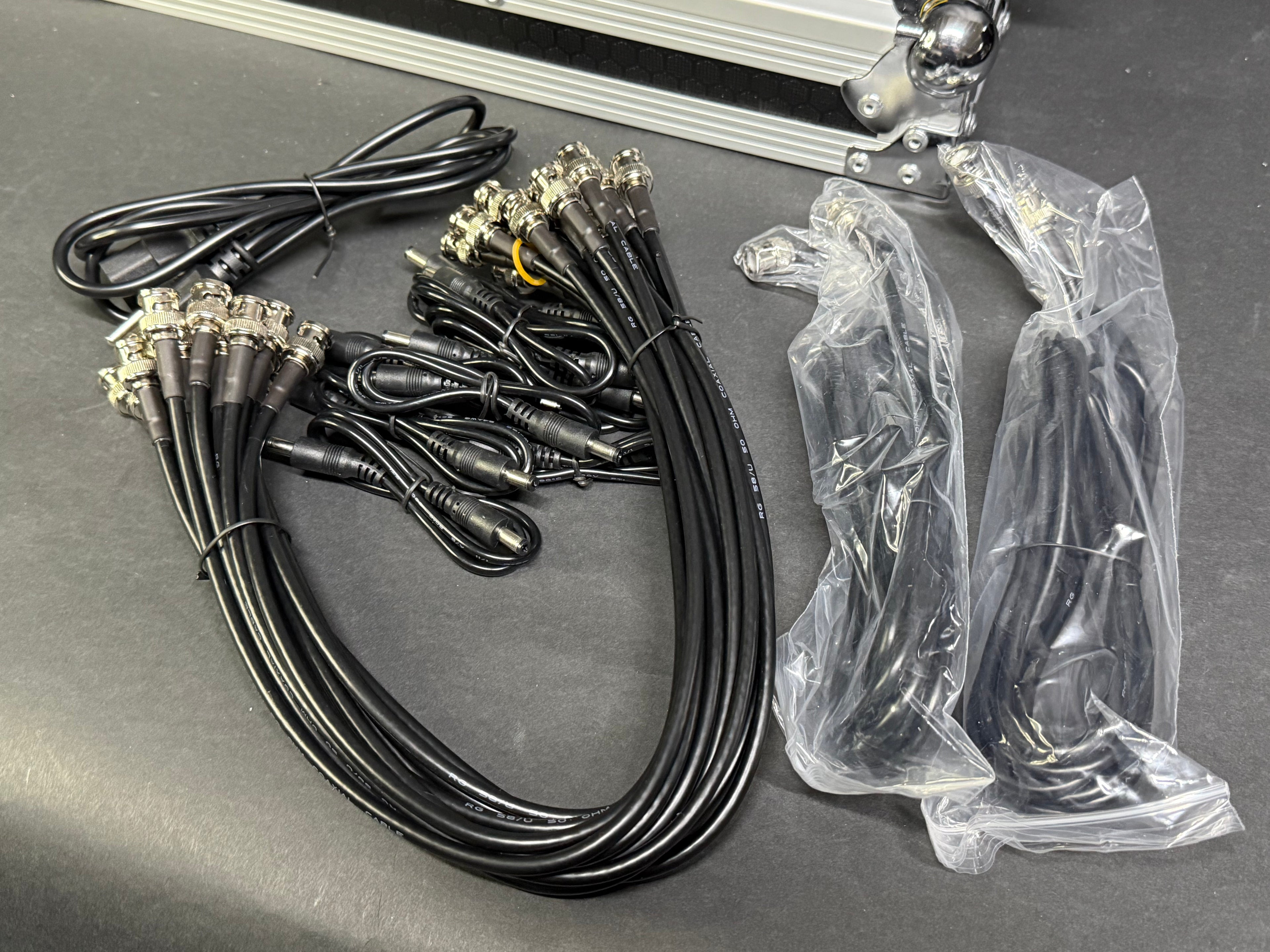 Creative Audio 8 Way Antenna Distribution System & PASSIVE Antenna Paddles