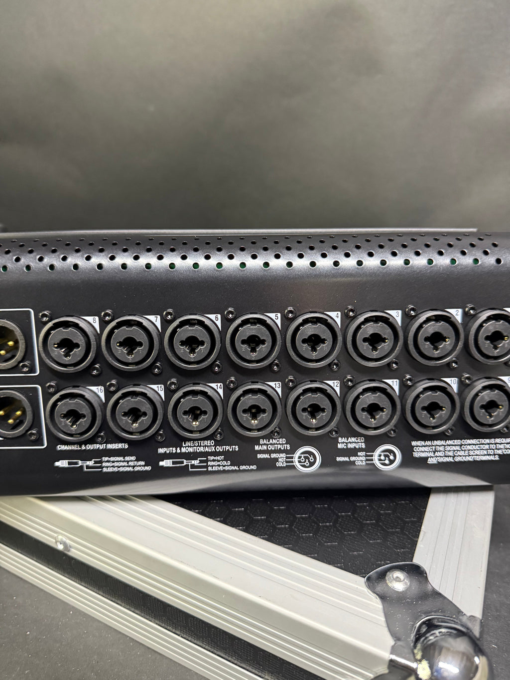 Creative Audio 24 Channels Digital Audio Mixing Console