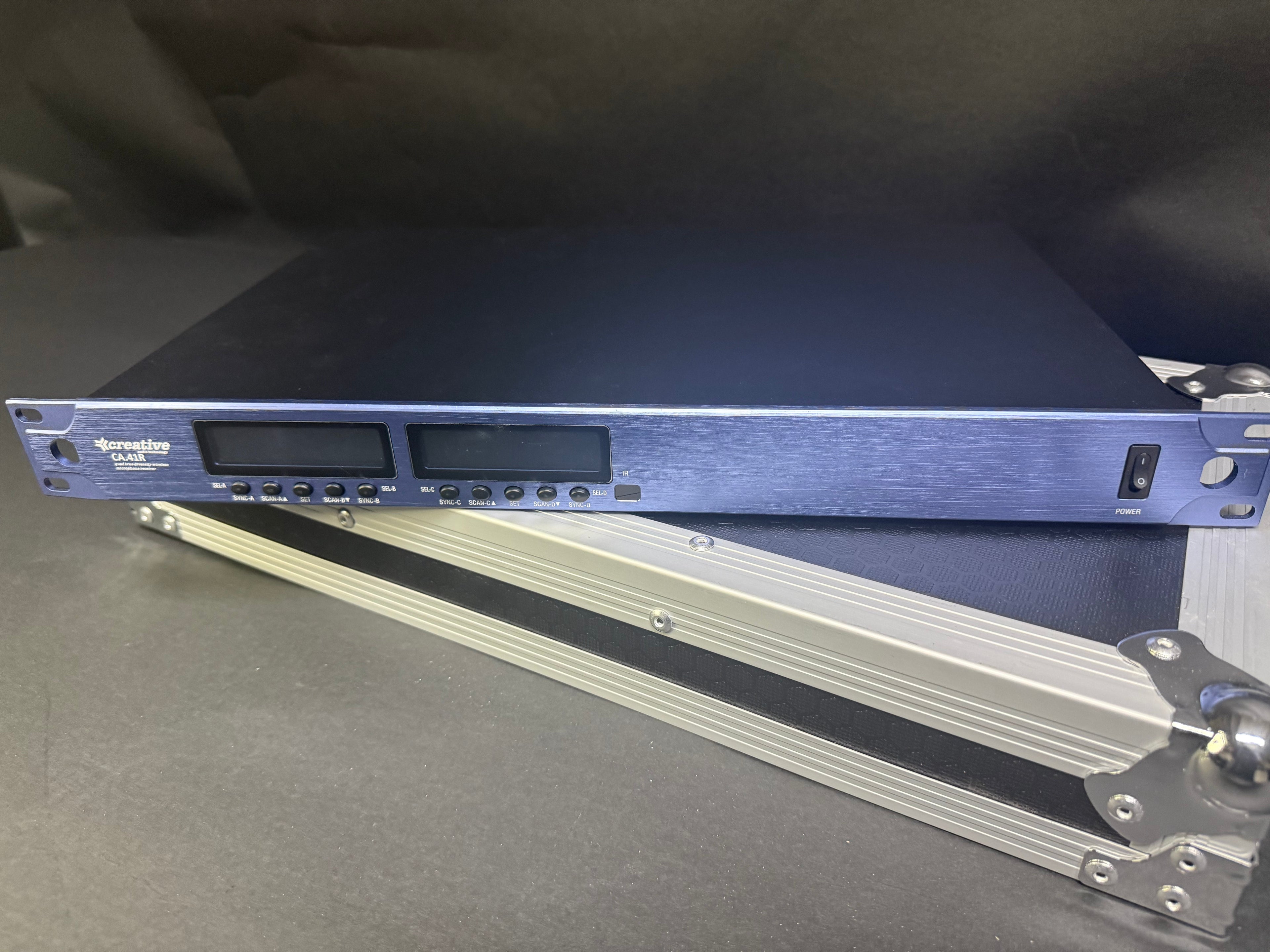 Creative Audio (E) CA.41 G-Band 4 ch Receiver ONLY - USED- Rack End Bent