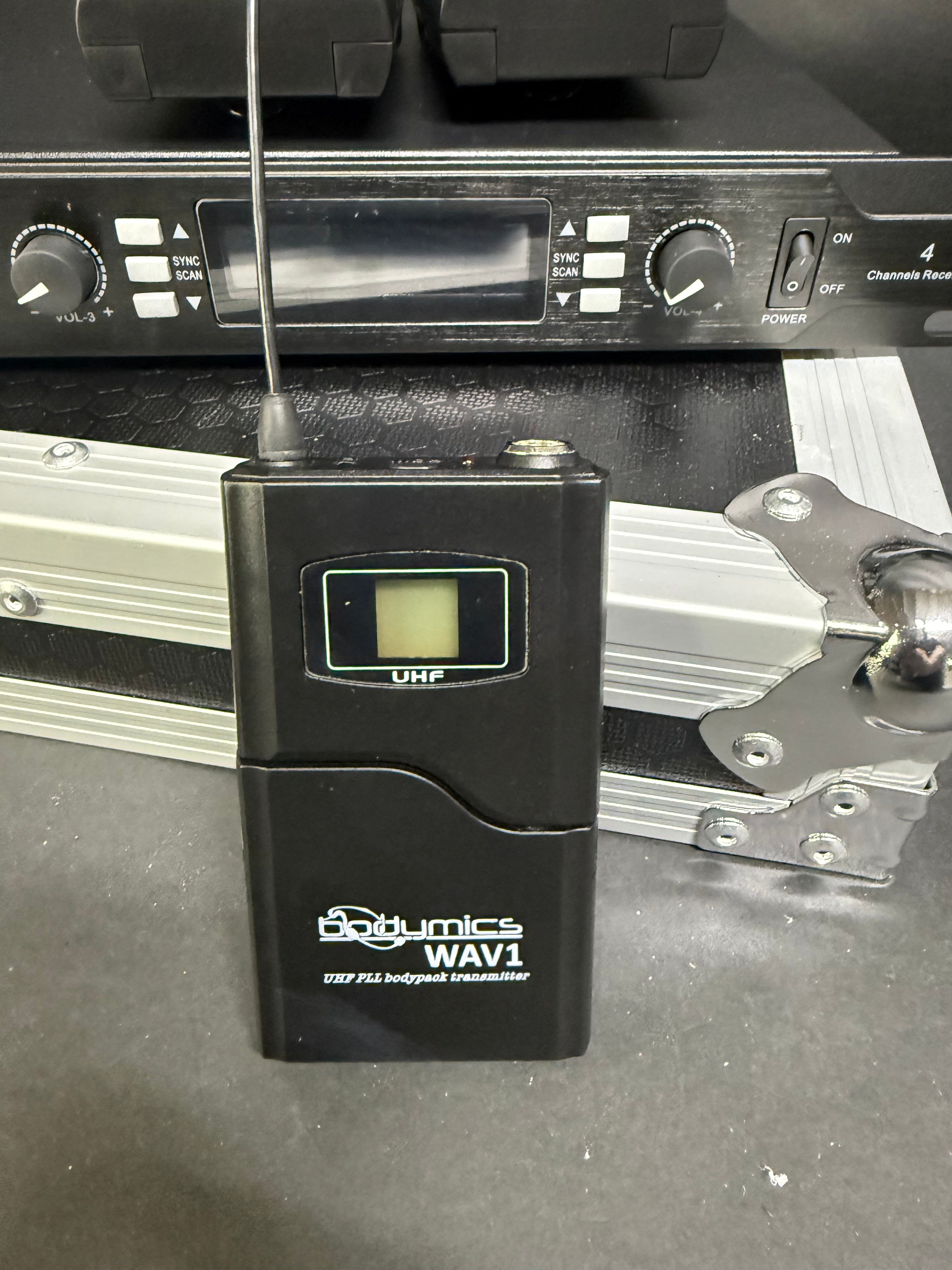Creative Audio WCV4D-H | 4 Channel Wireless Microphone System - plastic transmitters