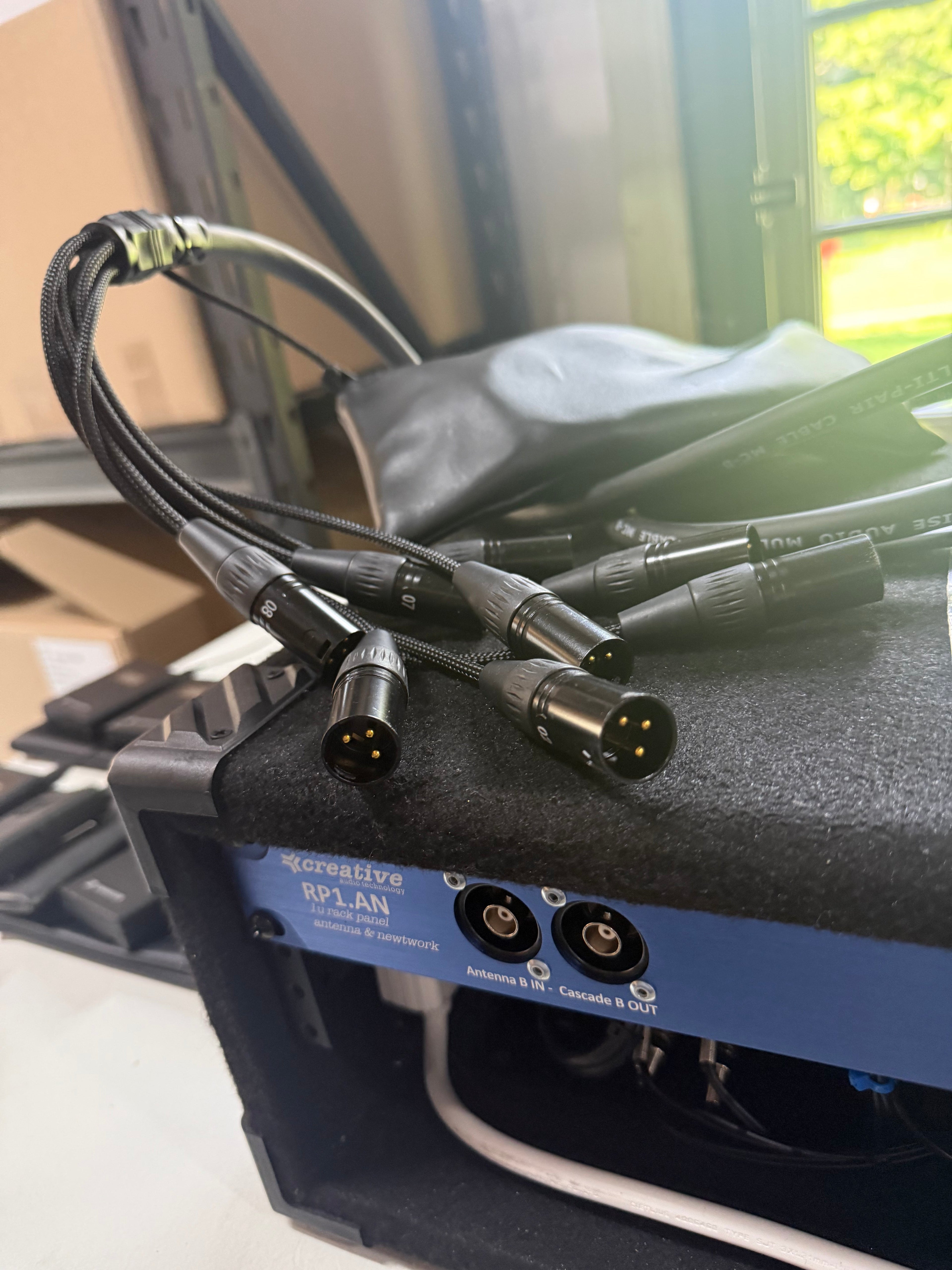Sennheiser 8 Channels EW-DX Series - R1-9 520-607.8 MHz - Unit 1200 - Gently Used