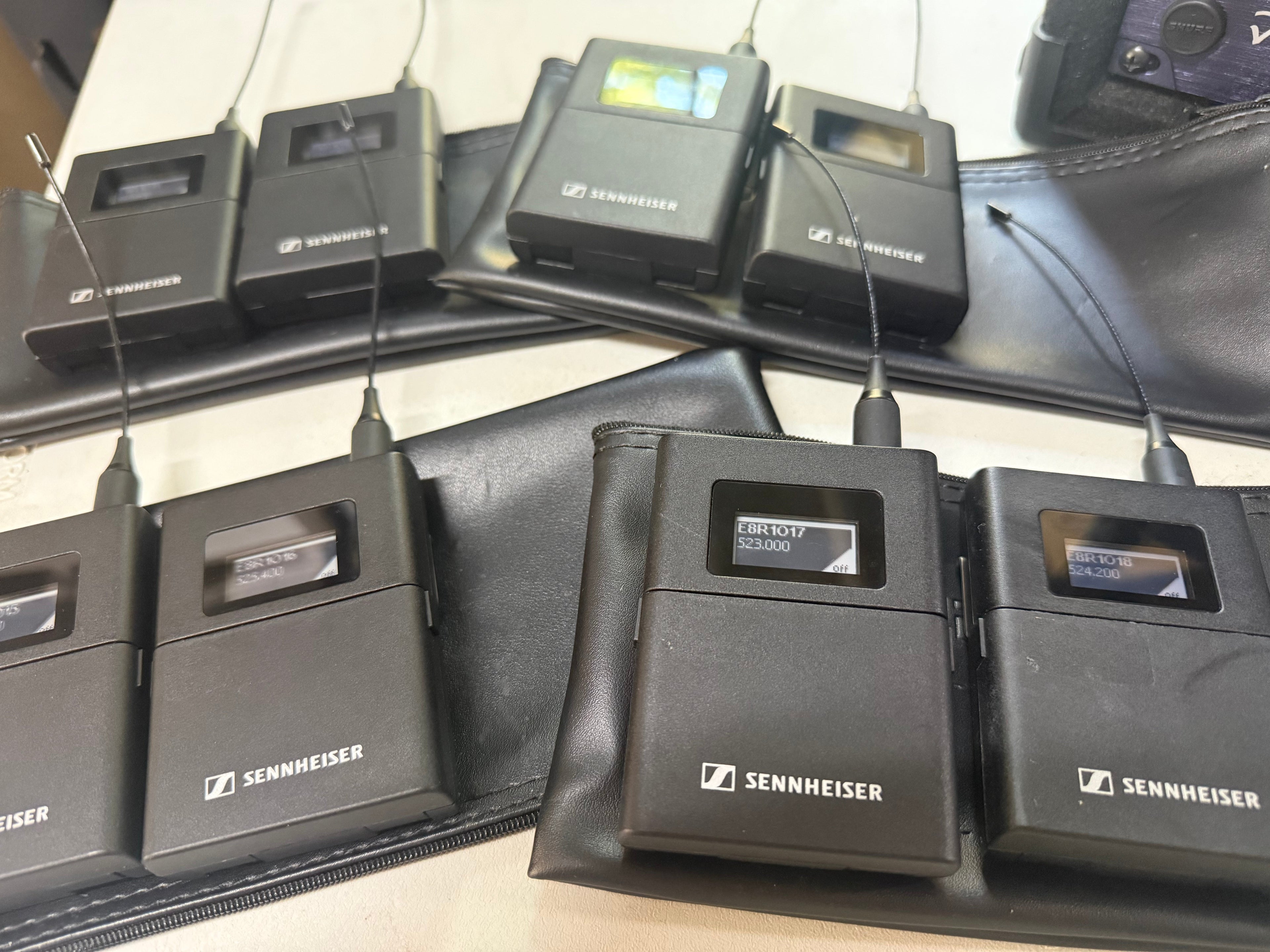 Sennheiser 8 Channels EW-DX Series - R1-9 520-607.8 MHz - Unit 1201 - Gently Used