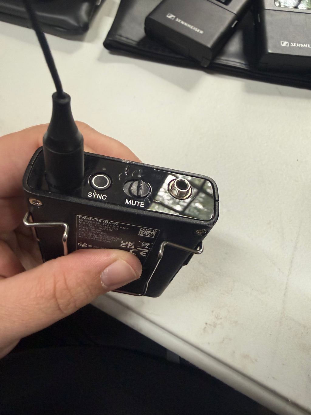 Sennheiser 16 Channels EW-DX Series - Q1-9 470.2-550 MHz - Unit 1260 - Gently Used