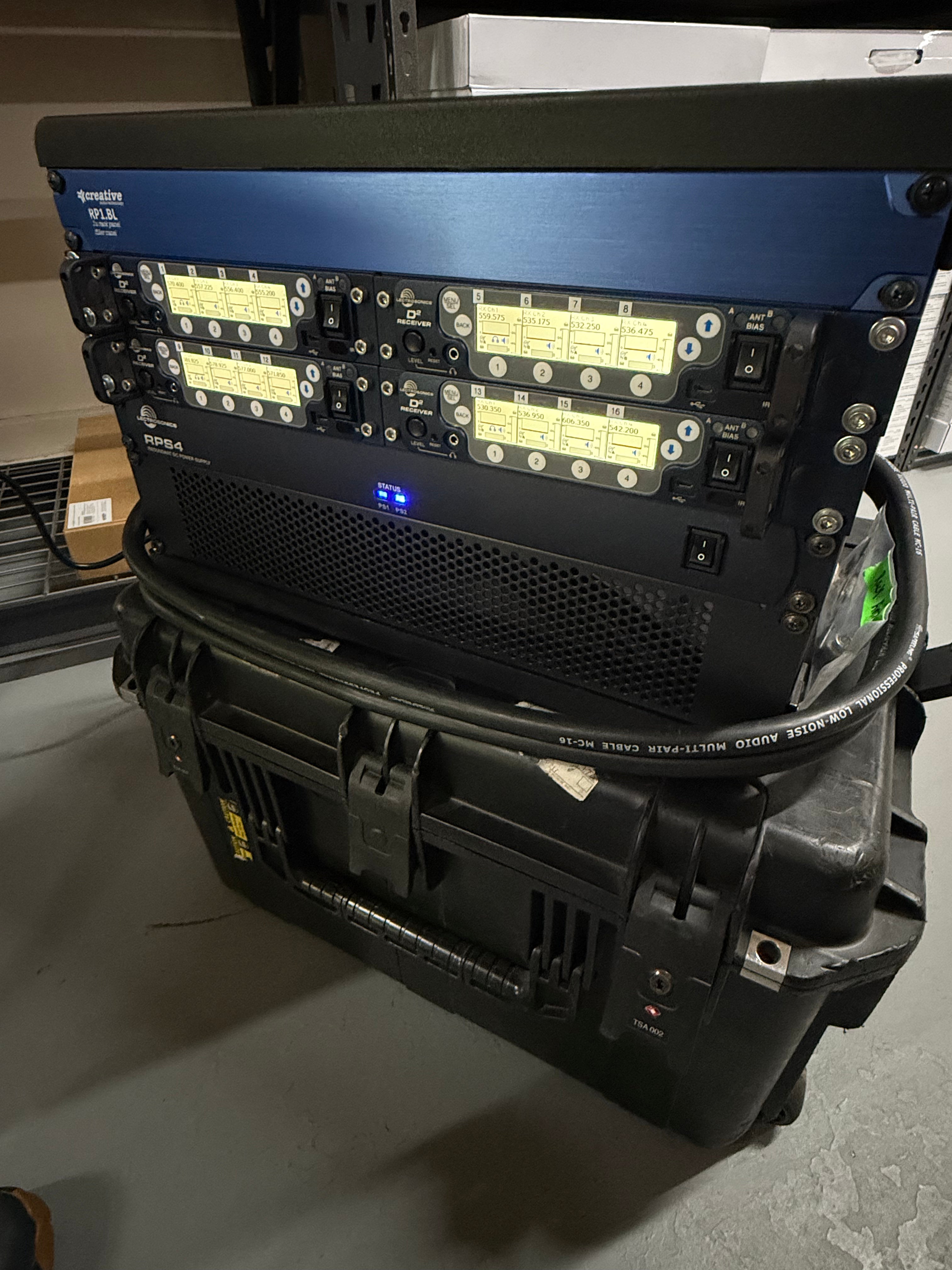 Lectrosonics 16 Channel DSQD Digital Wireless Receiver System w/ Dante (470-608MHz)