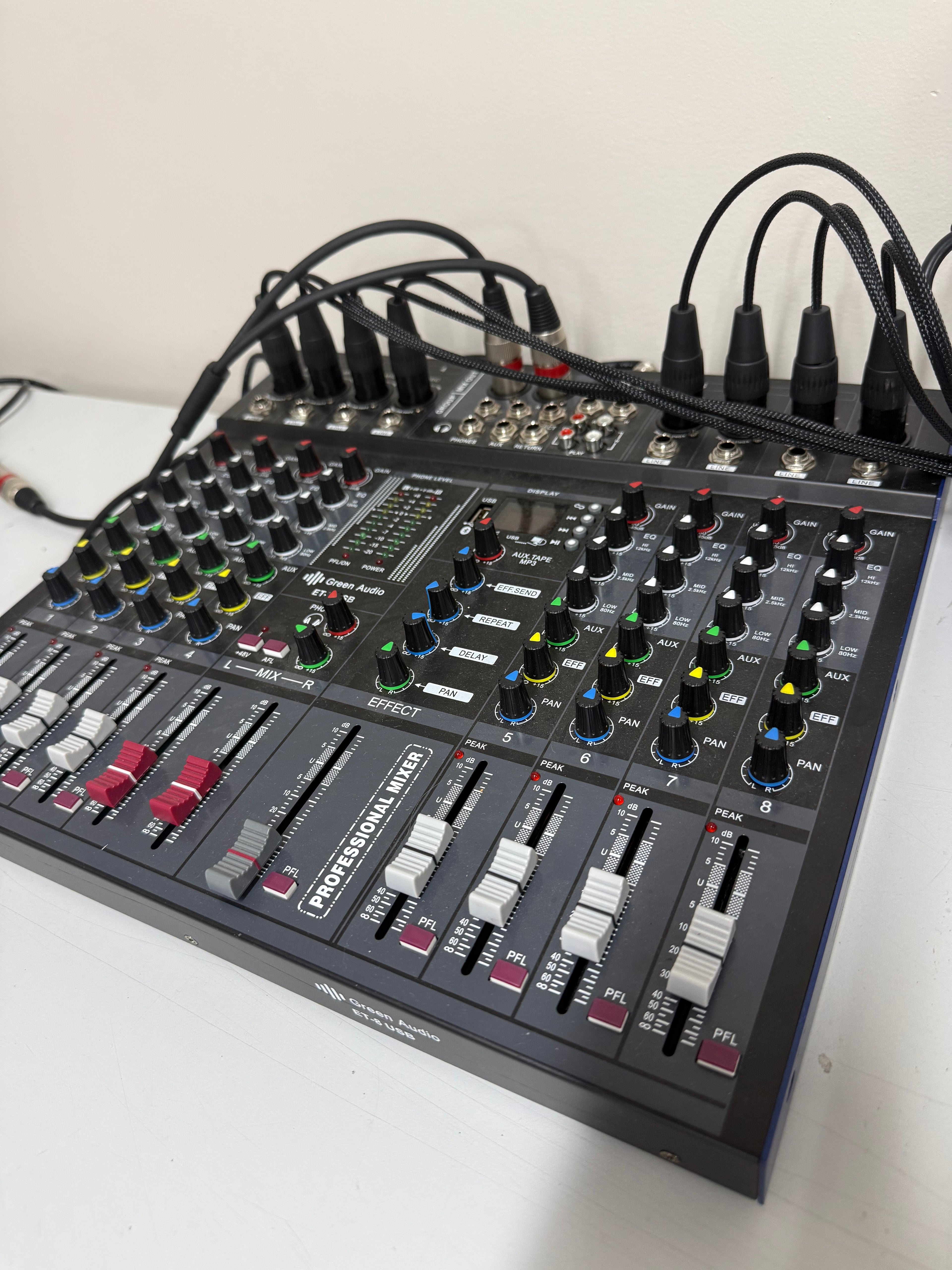 Creative Audio 8 Channel Analog Audio Mixing Console