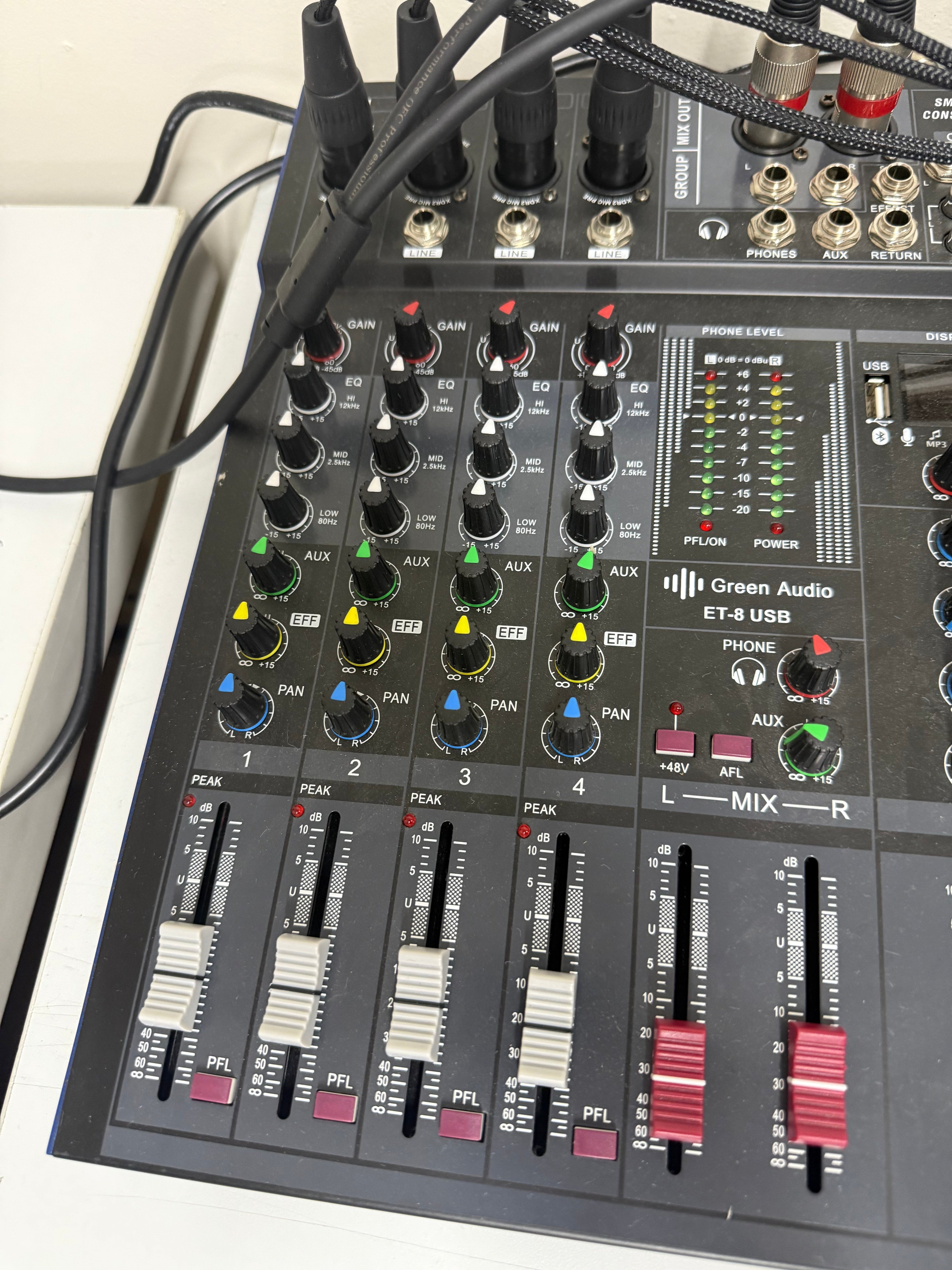 Creative Audio 8 Channel Analog Audio Mixing Console