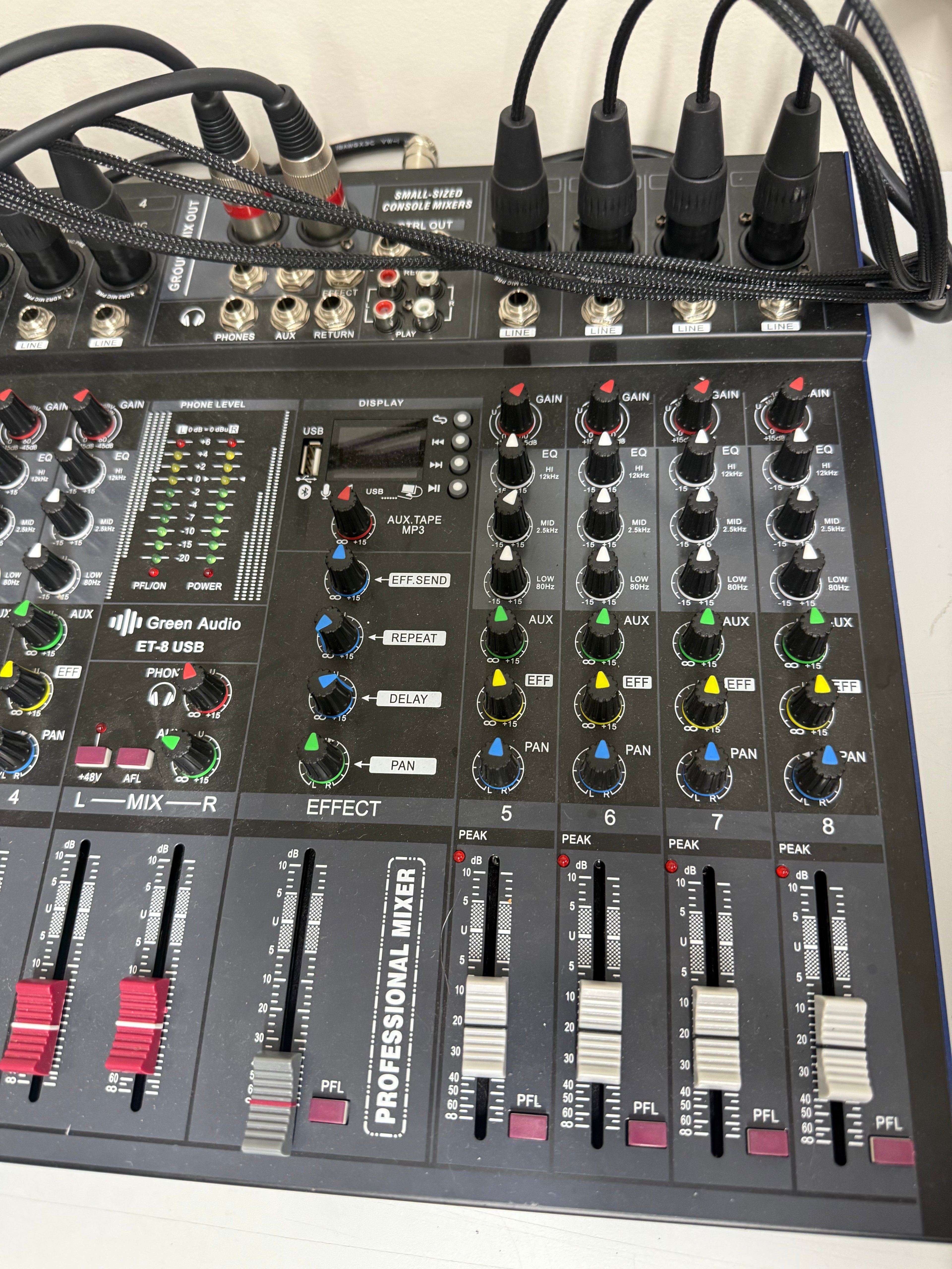 Creative Audio 8 Channel Analog Audio Mixing Console